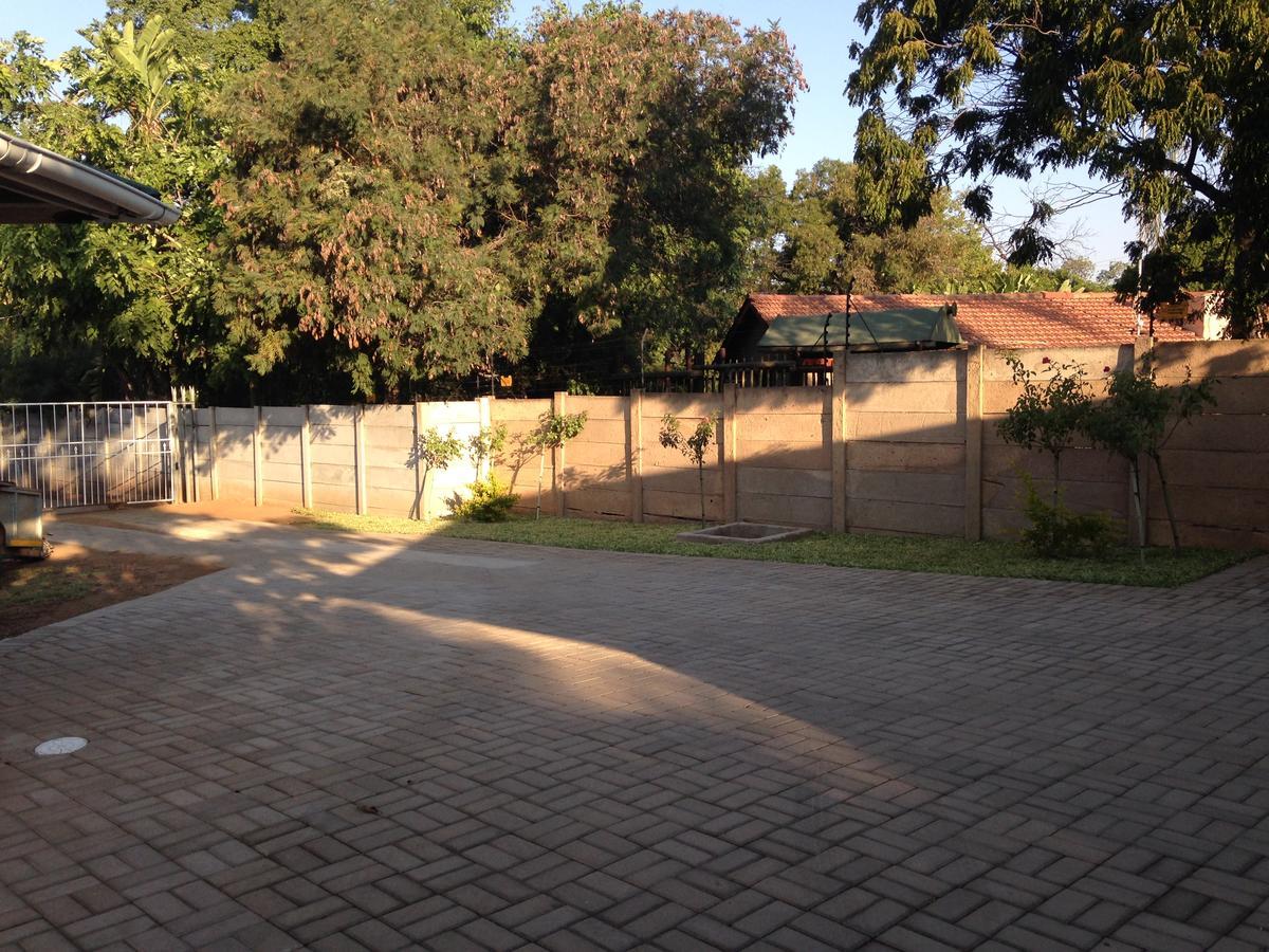 Impala Chalets Phalaborwa Exterior foto
